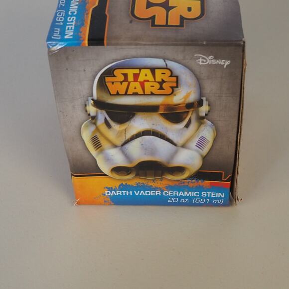 New‎ in Box Official Disney's Star Wars Darth Vader Ceramic Stein 20 oz 591 ml - Picture 6 of 9